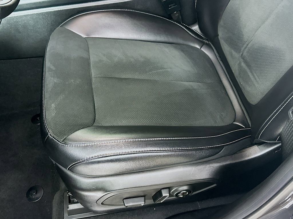 Certified 2024 Jeep Grand Cherokee Altitude image 27