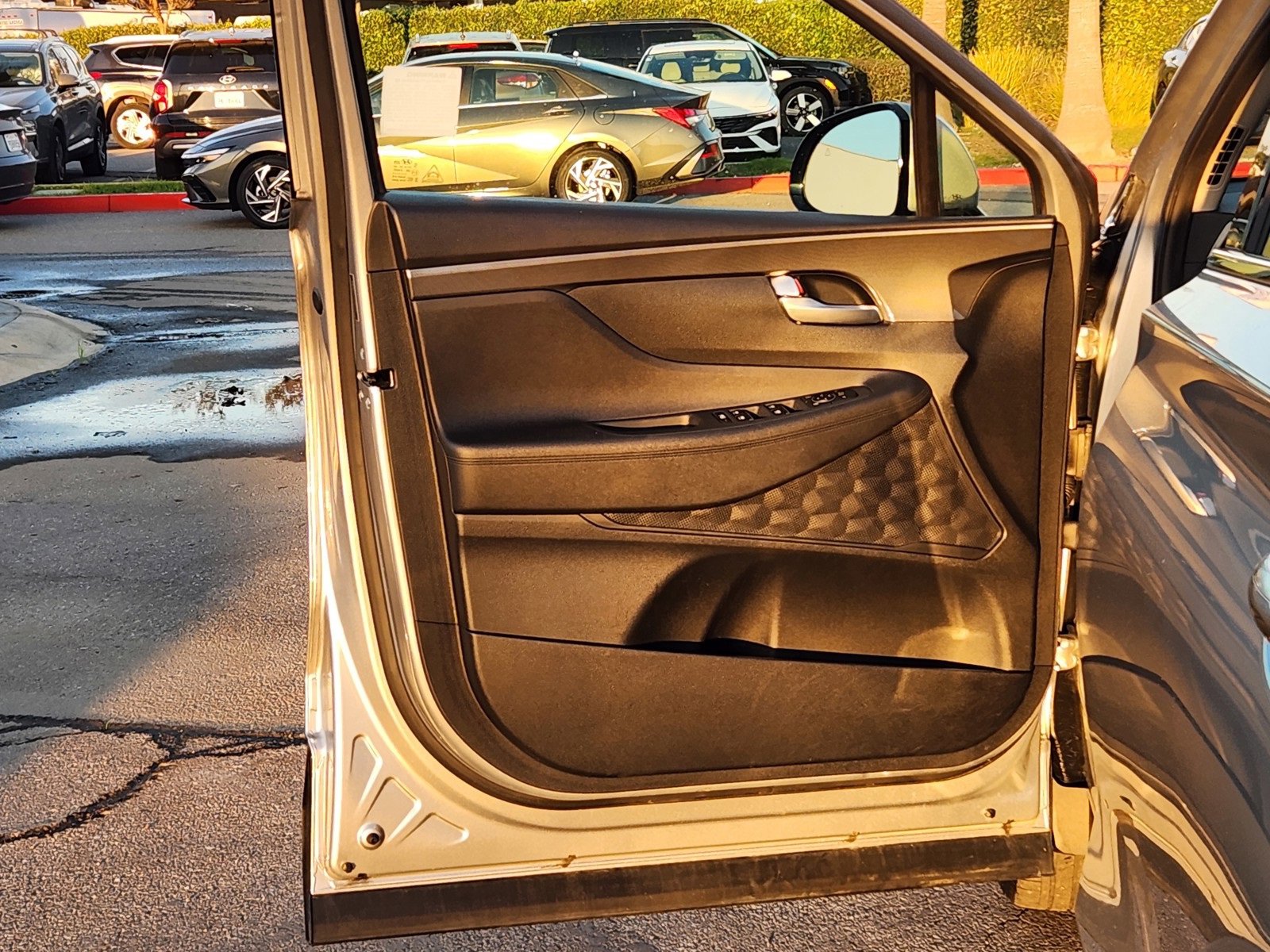 Used 2023 Hyundai Santa Fe SEL image 11