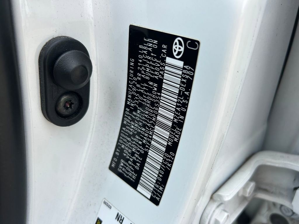 Used 2021 Toyota Corolla SE image 10