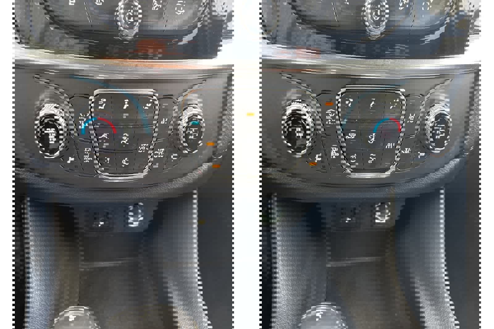 Used 2019 Chevrolet Traverse LT image 18