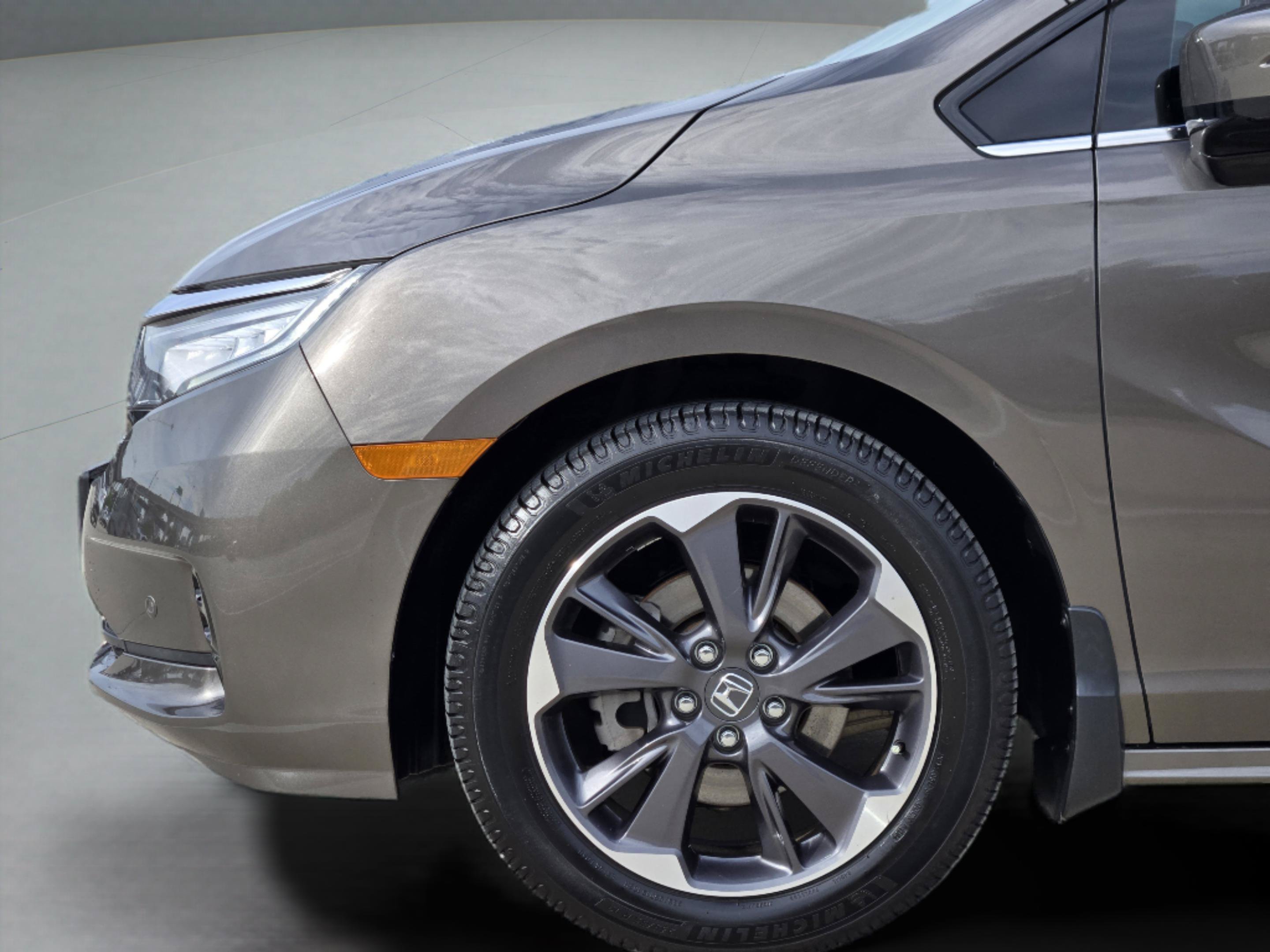 Certified 2022 Honda Odyssey Elite image 30