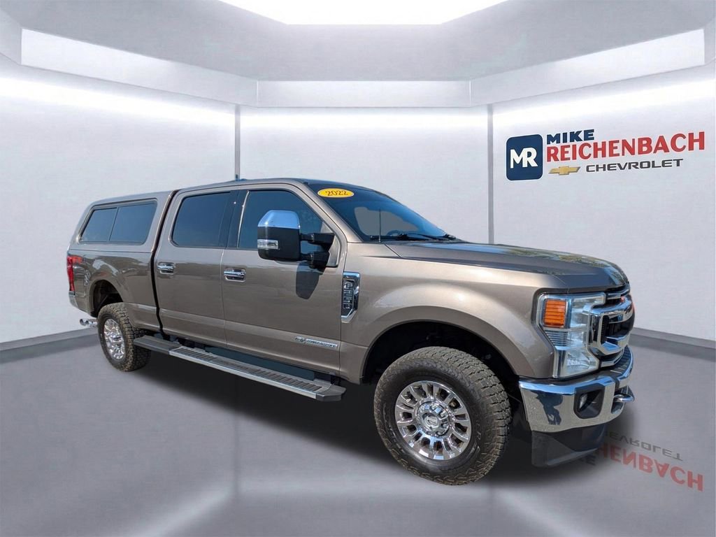 Used 2022 Ford F250 XLT w/ XLT Premium Package AWD/4WD image 2