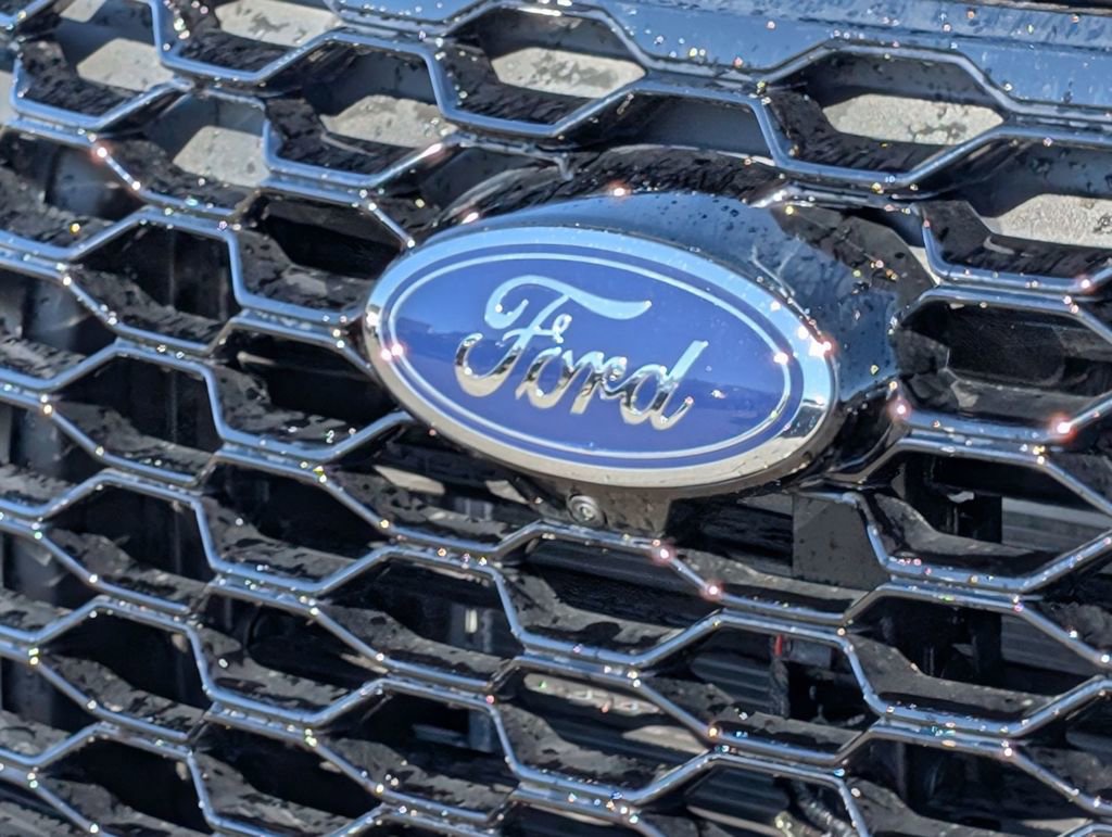 New 2026 Ford Explorer ST w/ Sun And Sound Package image 13