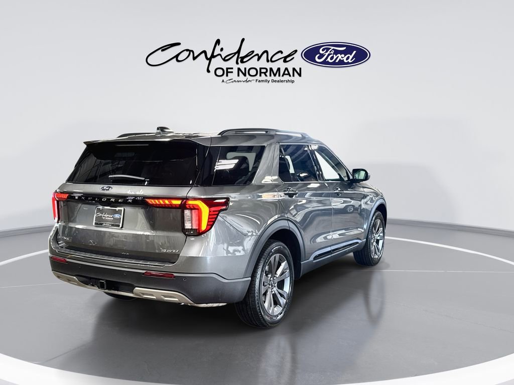 New 2026 Ford Explorer Active w/ Active Comfort Package AWD/4WD image 8
