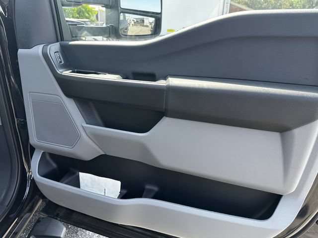 New 2026 Ford F550 4x4 Regular Cab Super Duty image 33