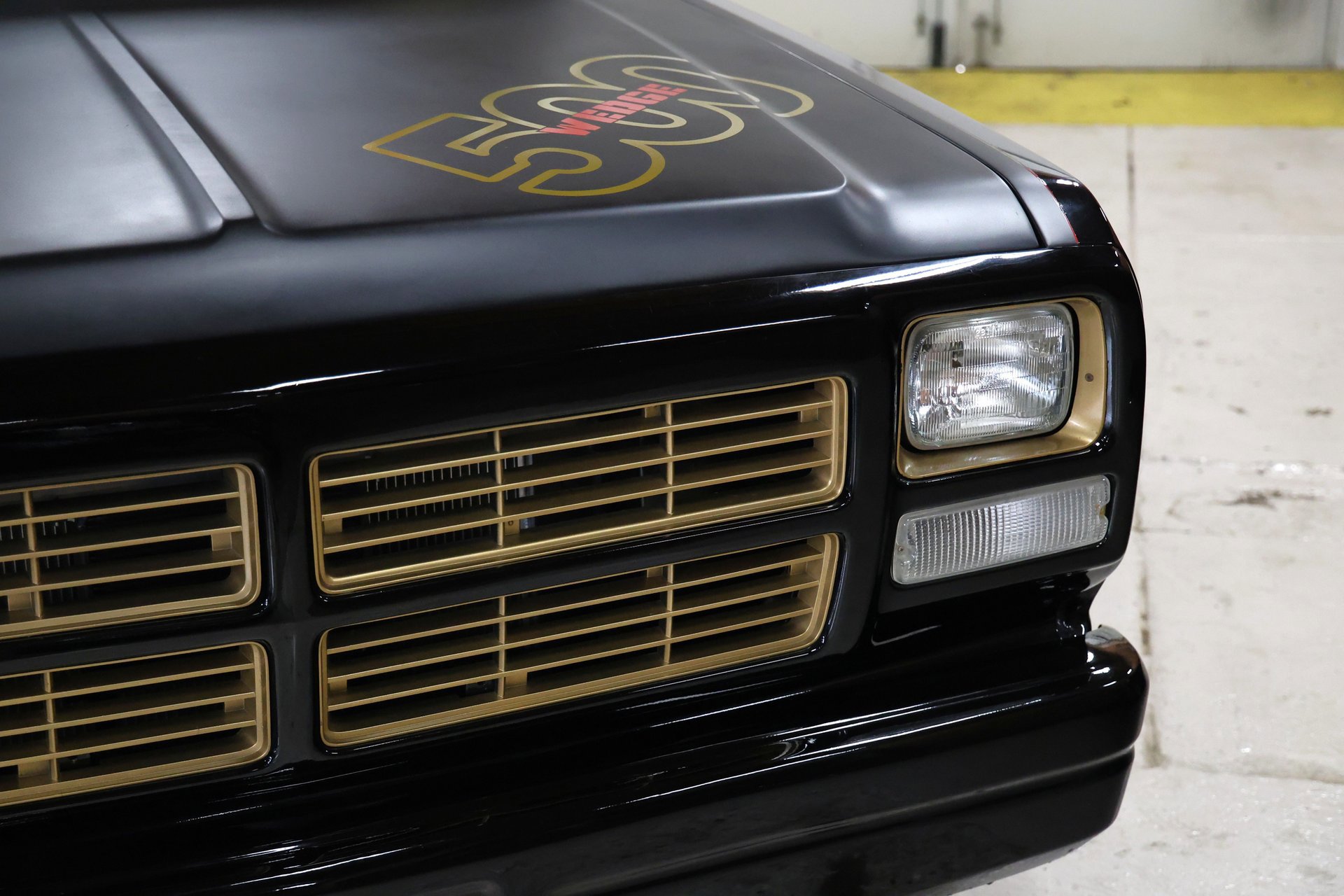 Used 1992 Dodge D/W Truck 150 image 9