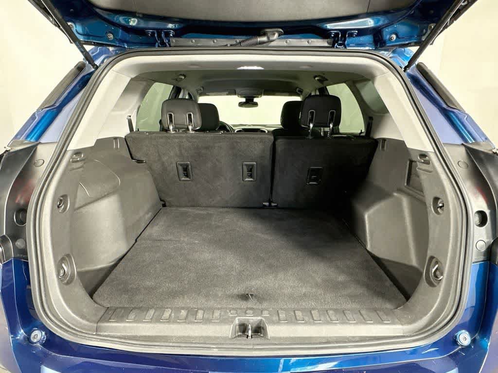 Used 2020 GMC Terrain SLE w/ Driver Convenience Package FWD image 20