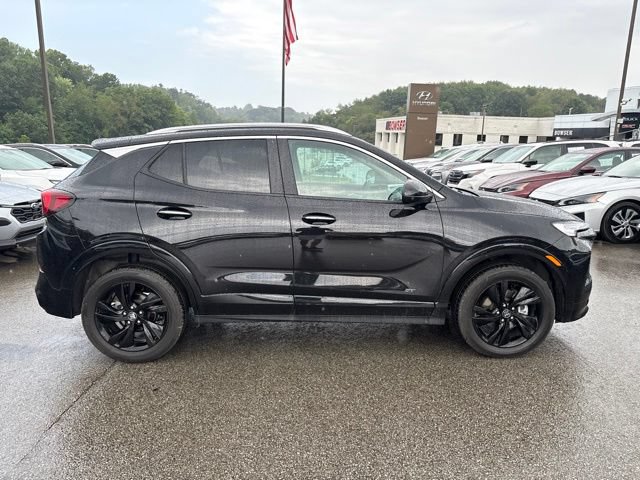 Used 2025 Buick Encore GX Sport Touring AWD/4WD image 6