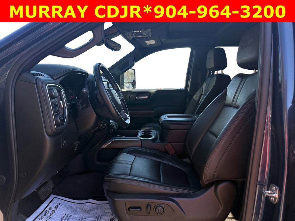Used 2020 Chevrolet Silverado 1500 High Country w/ Technology Package image 9