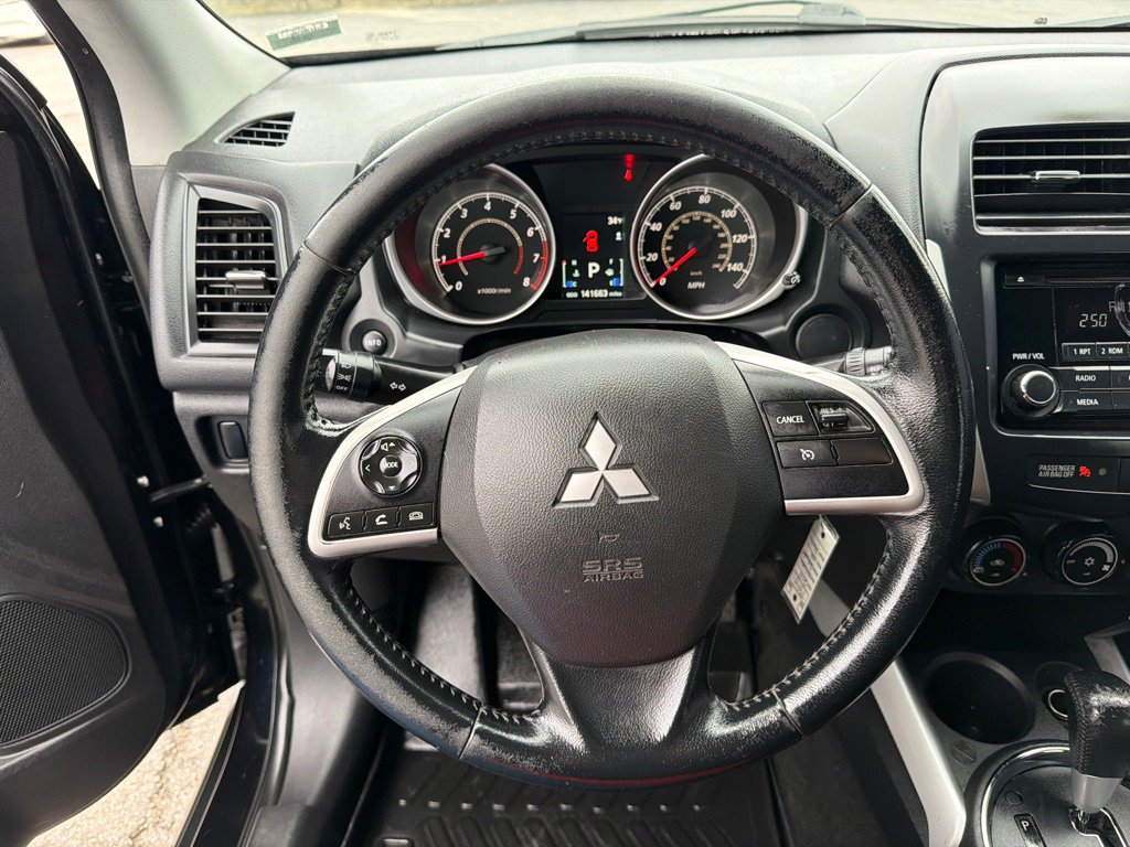 Used 2014 Mitsubishi Outlander Sport ES FWD image 10