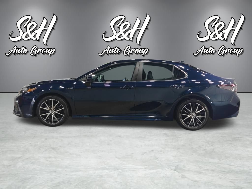 Used 2021 Toyota Camry SE FWD image 14