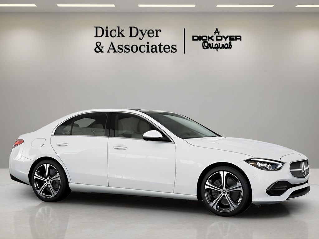 Used 2025 Mercedes-Benz C 300 Sedan image 2