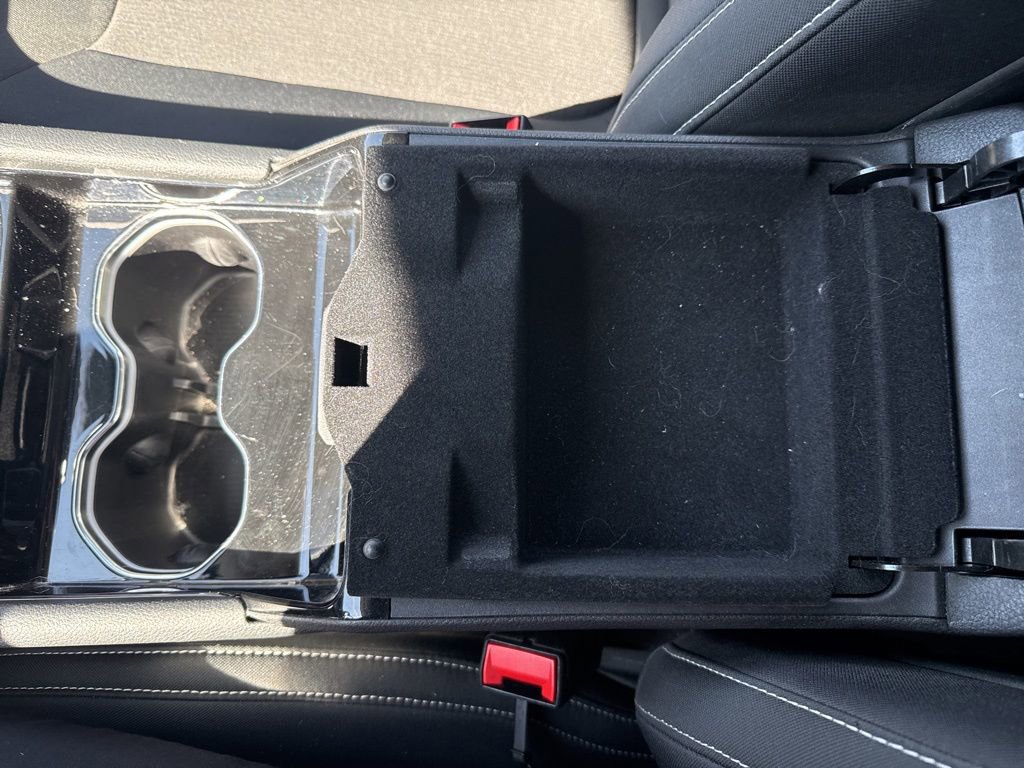 Used 2023 Jeep Grand Cherokee Laredo w/ Luxury Tech Group I image 34