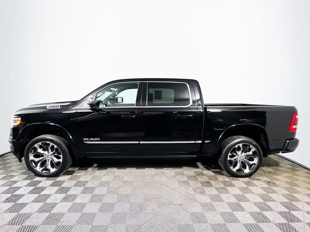 Used 2023 RAM 1500 Limited w/ Body Color Bumper Group image 4