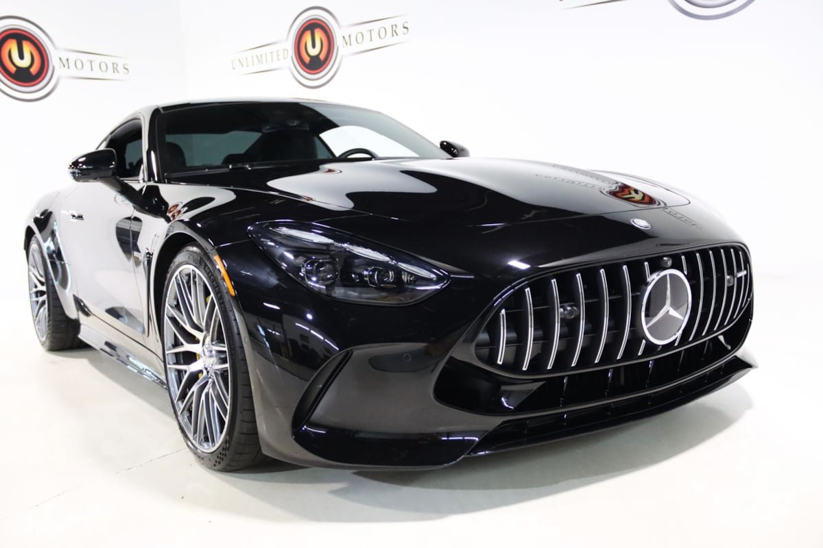 Used 2025 Mercedes-Benz AMG GT 63 image 30