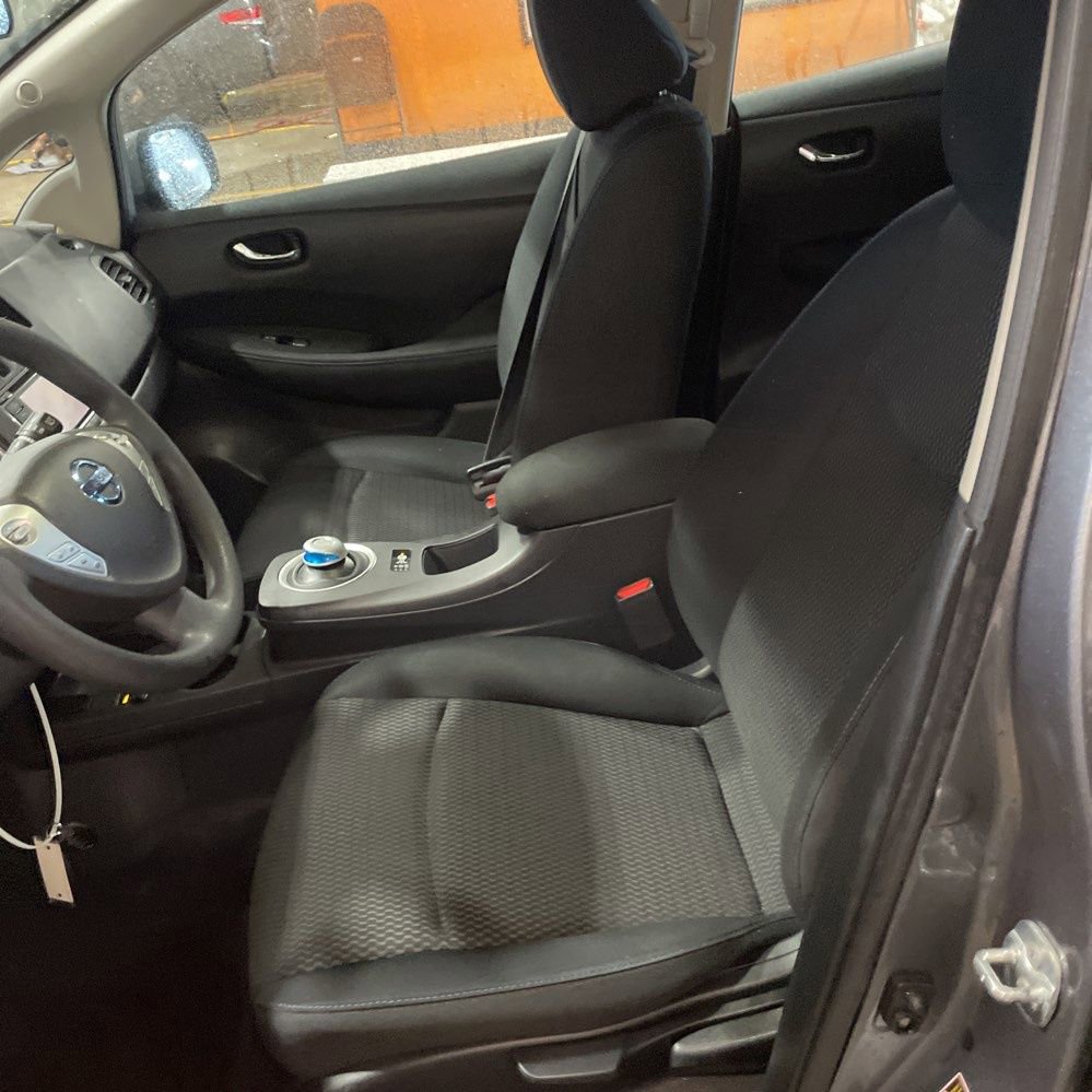 Used 2017 Nissan Leaf S w/ Charge Package image 15