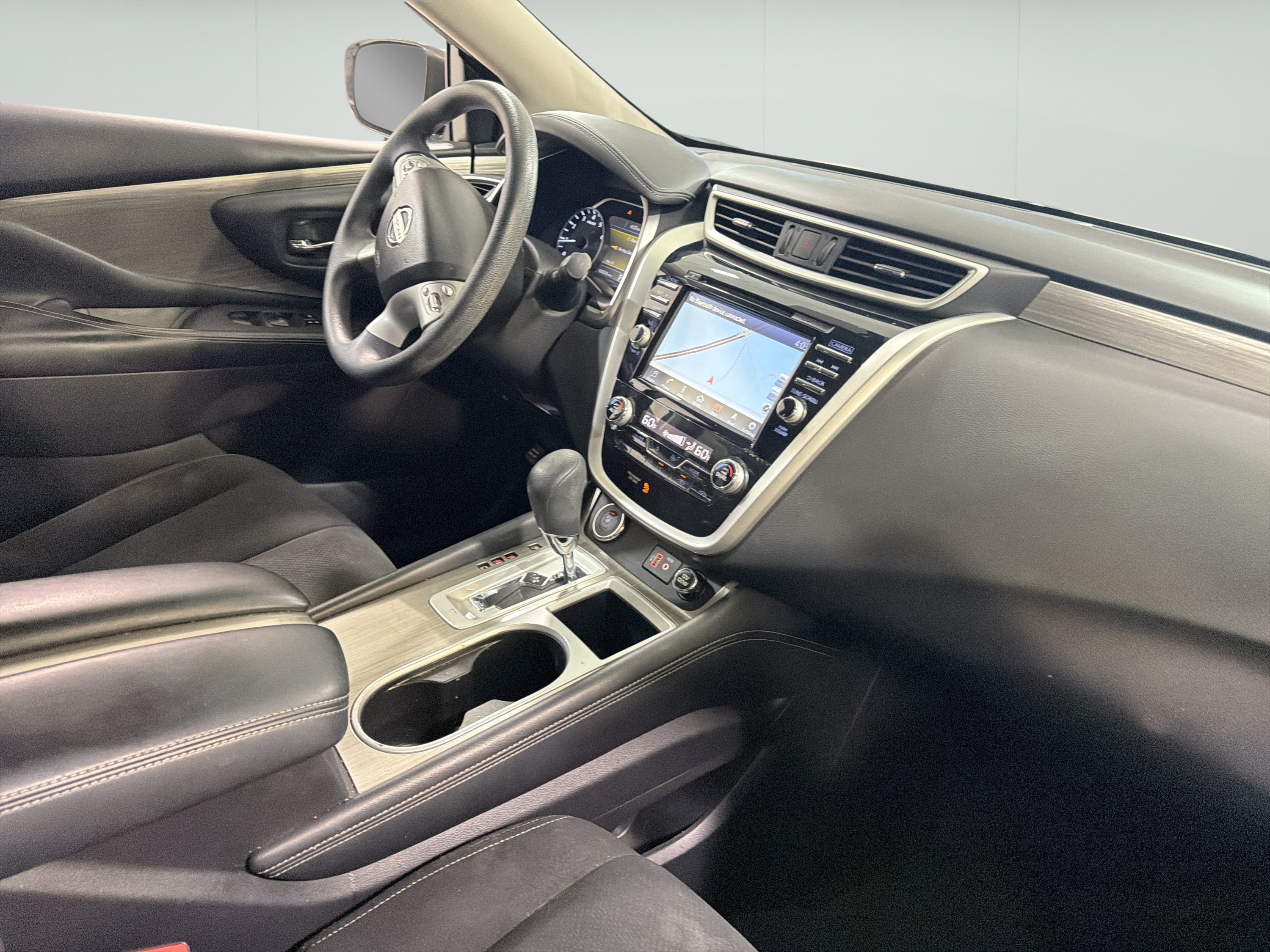 Used 2018 Nissan Murano S FWD image 14