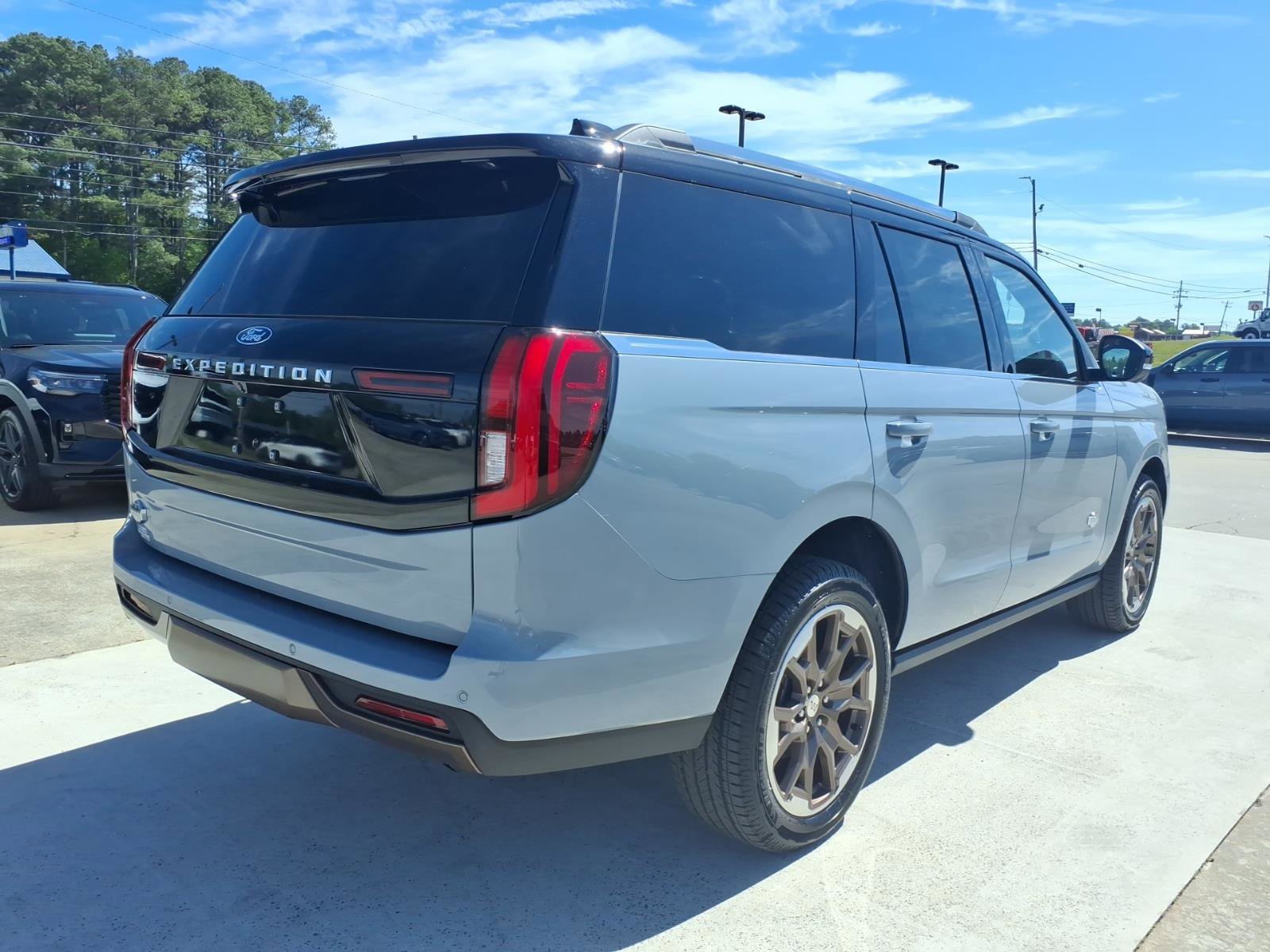 New 2026 Ford Expedition King Ranch AWD/4WD image 5