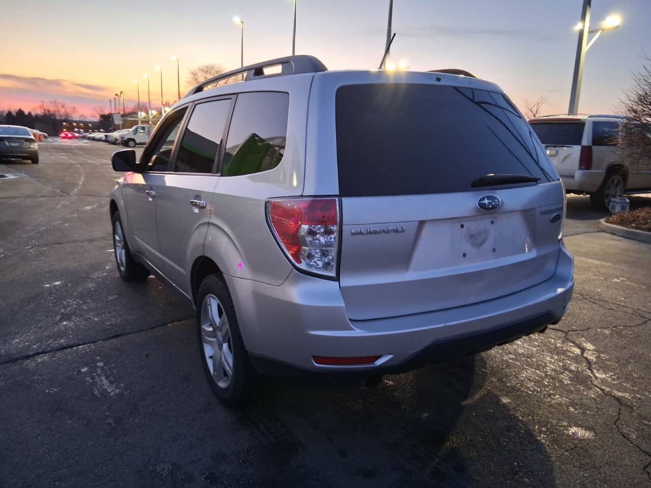 Used 2009 Subaru Forester 2.5X L.L. Bean AWD/4WD image 6