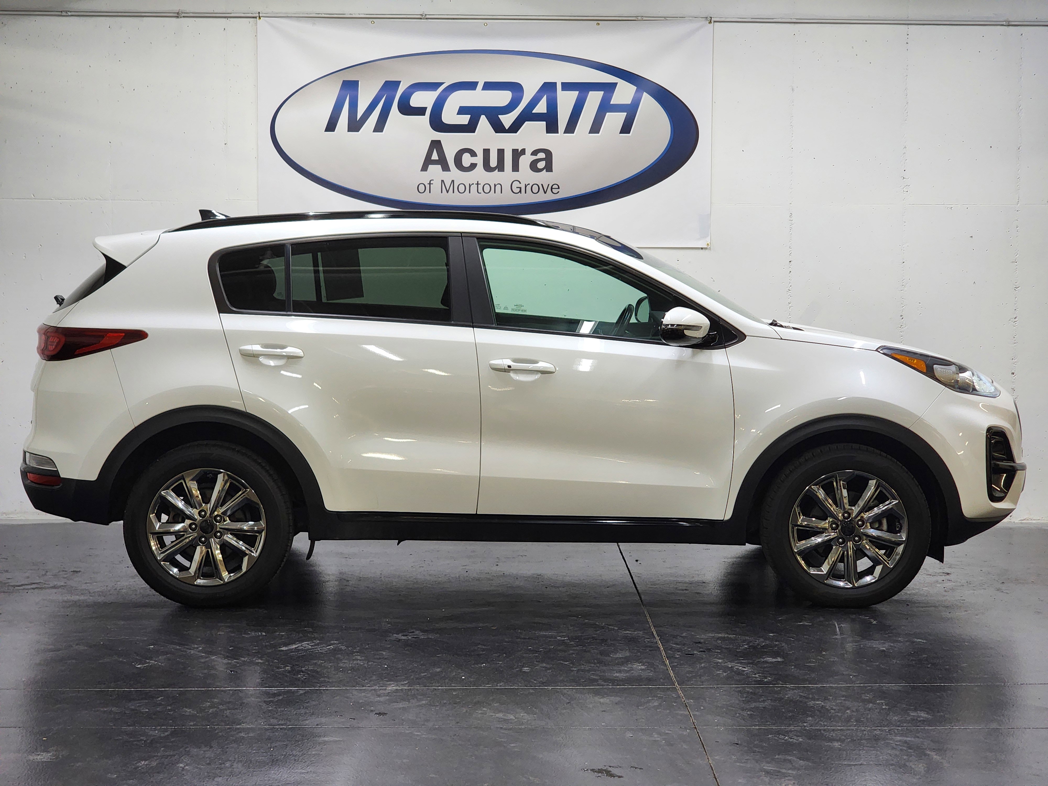Used 2022 Kia Sportage Nightfall Edition w/ Nighfall AWD Premium Package image 3