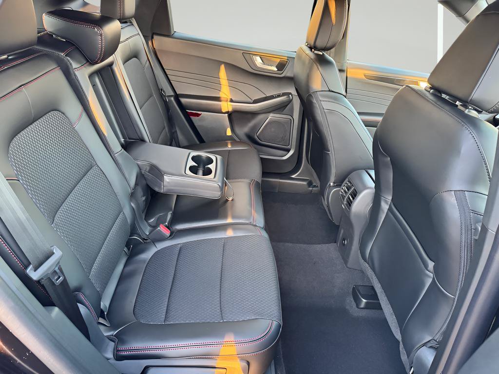 New 2026 Ford Escape ST-Line w/ Cold Weather Package FWD image 29