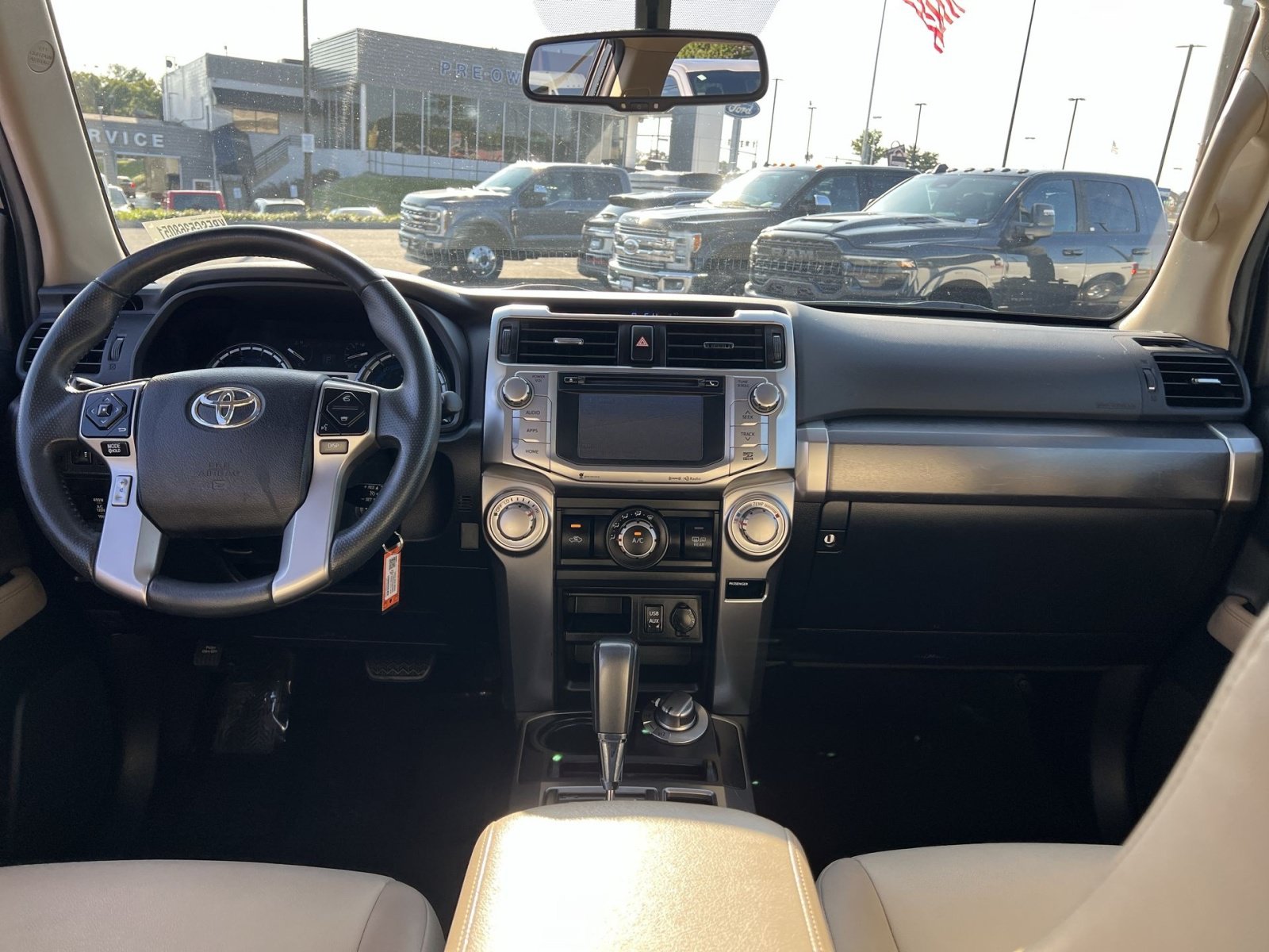 Used 2016 Toyota 4Runner SR5 Premium AWD/4WD image 23