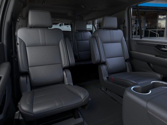 New 2026 Chevrolet Suburban RST AWD/4WD image 18