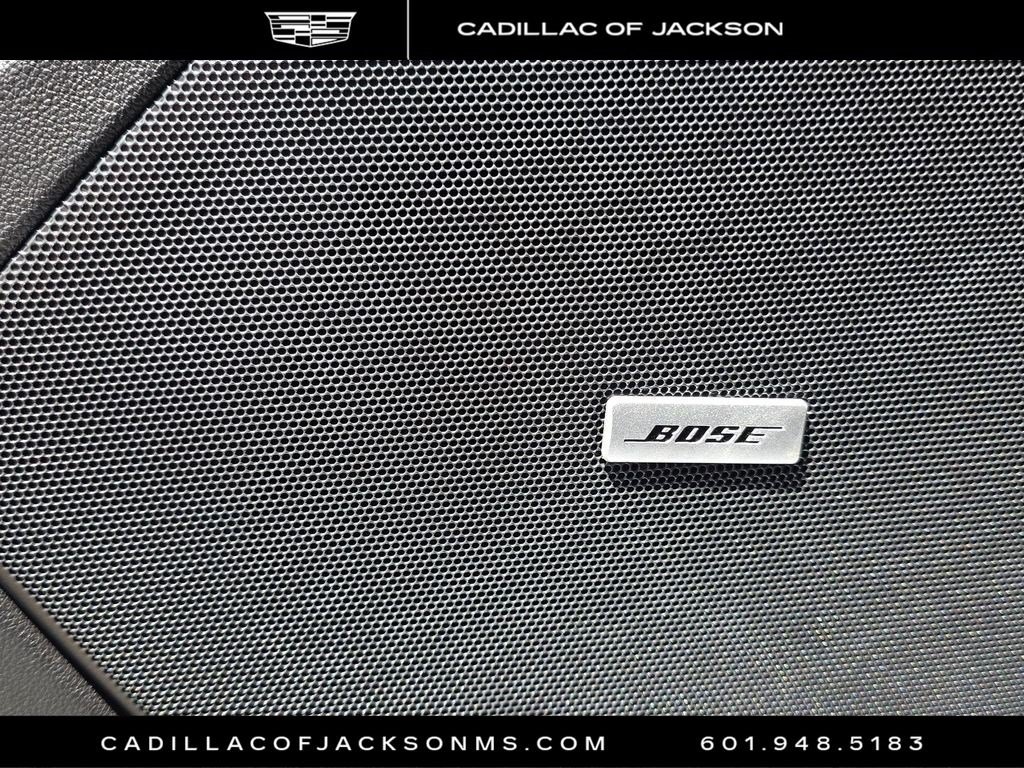 New 2026 Cadillac XT5 Luxury w/ LPO, Floor Liner Package AWD/4WD image 17