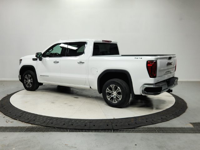 Used 2026 GMC Sierra 1500 SLT AWD/4WD image 6