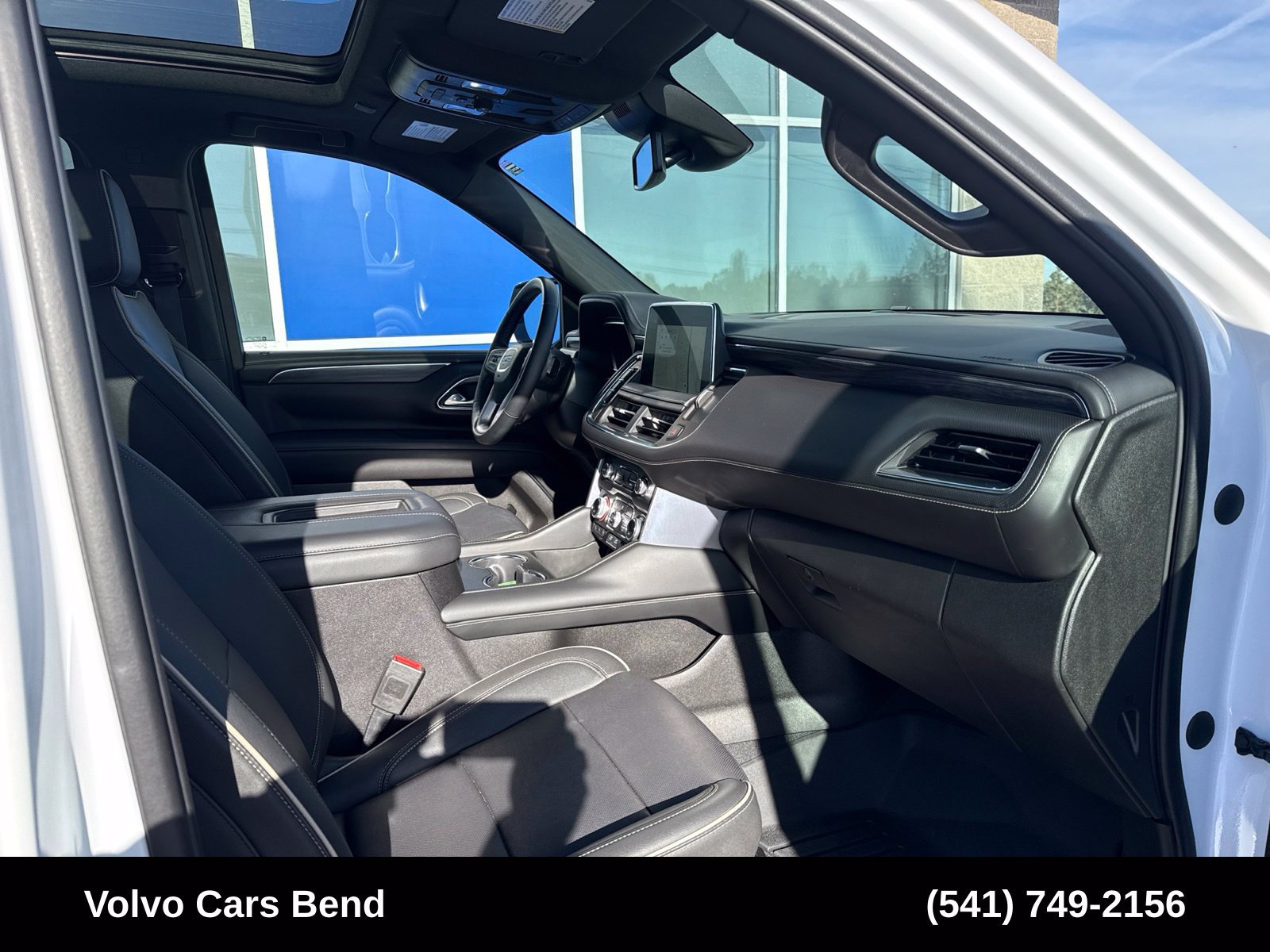 Used 2023 GMC Yukon SLT w/ SLT Premium Package AWD/4WD image 27