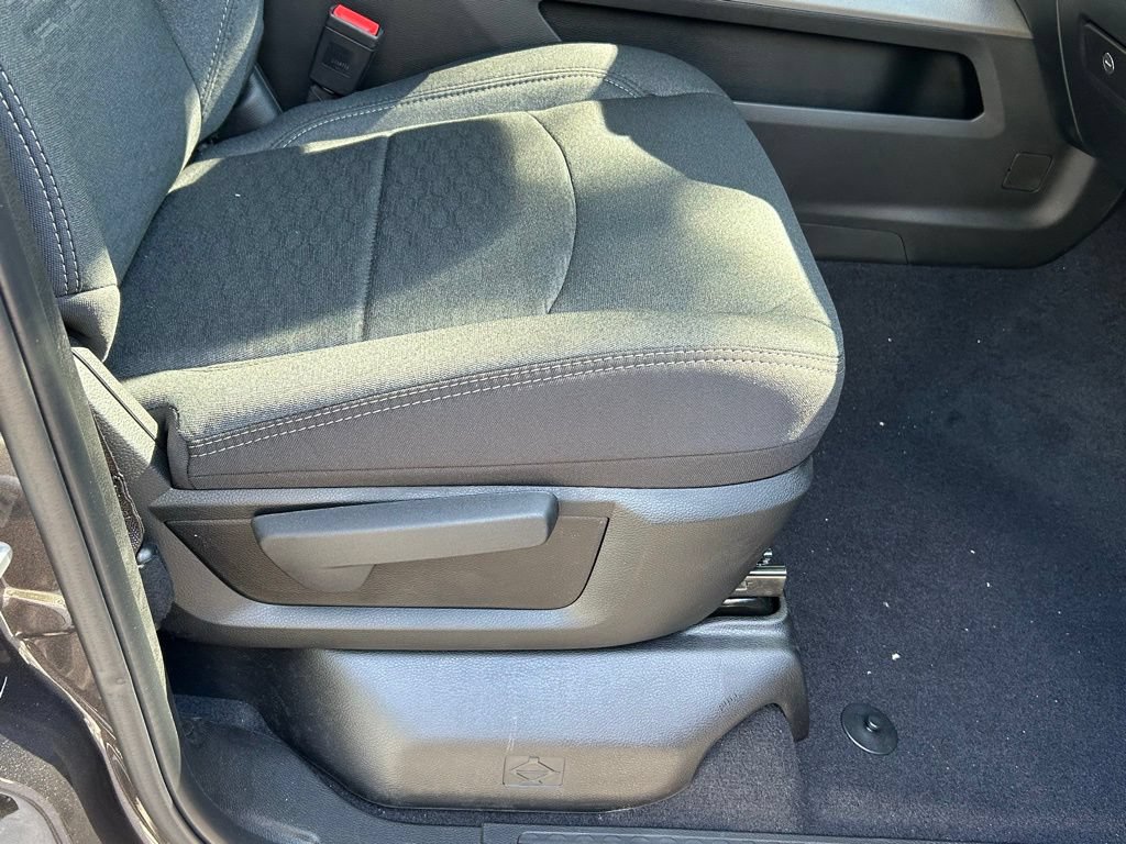New 2026 RAM 2500 Big Horn AWD/4WD image 38