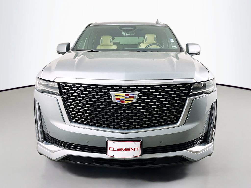Used 2023 Cadillac Escalade Premium Luxury w/ Performance Package image 3