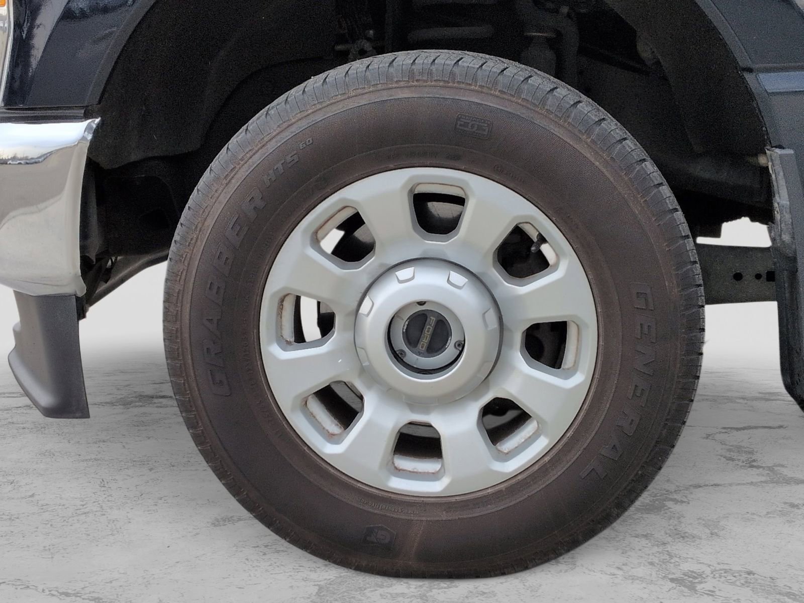 Certified 2023 Ford F250 XLT AWD/4WD image 17