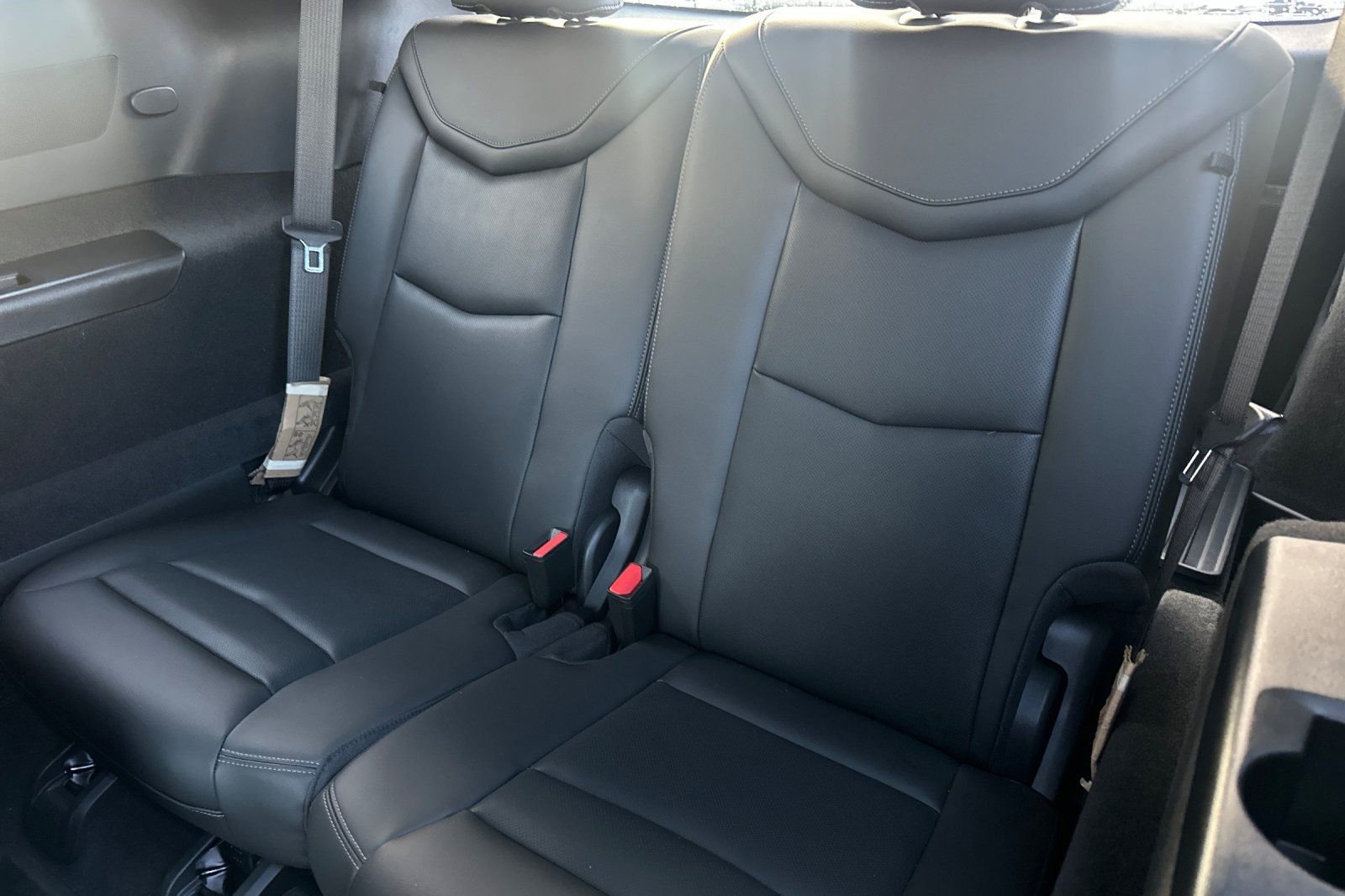 Used 2025 Cadillac XT6 Premium Luxury w/ Technology Package image 18