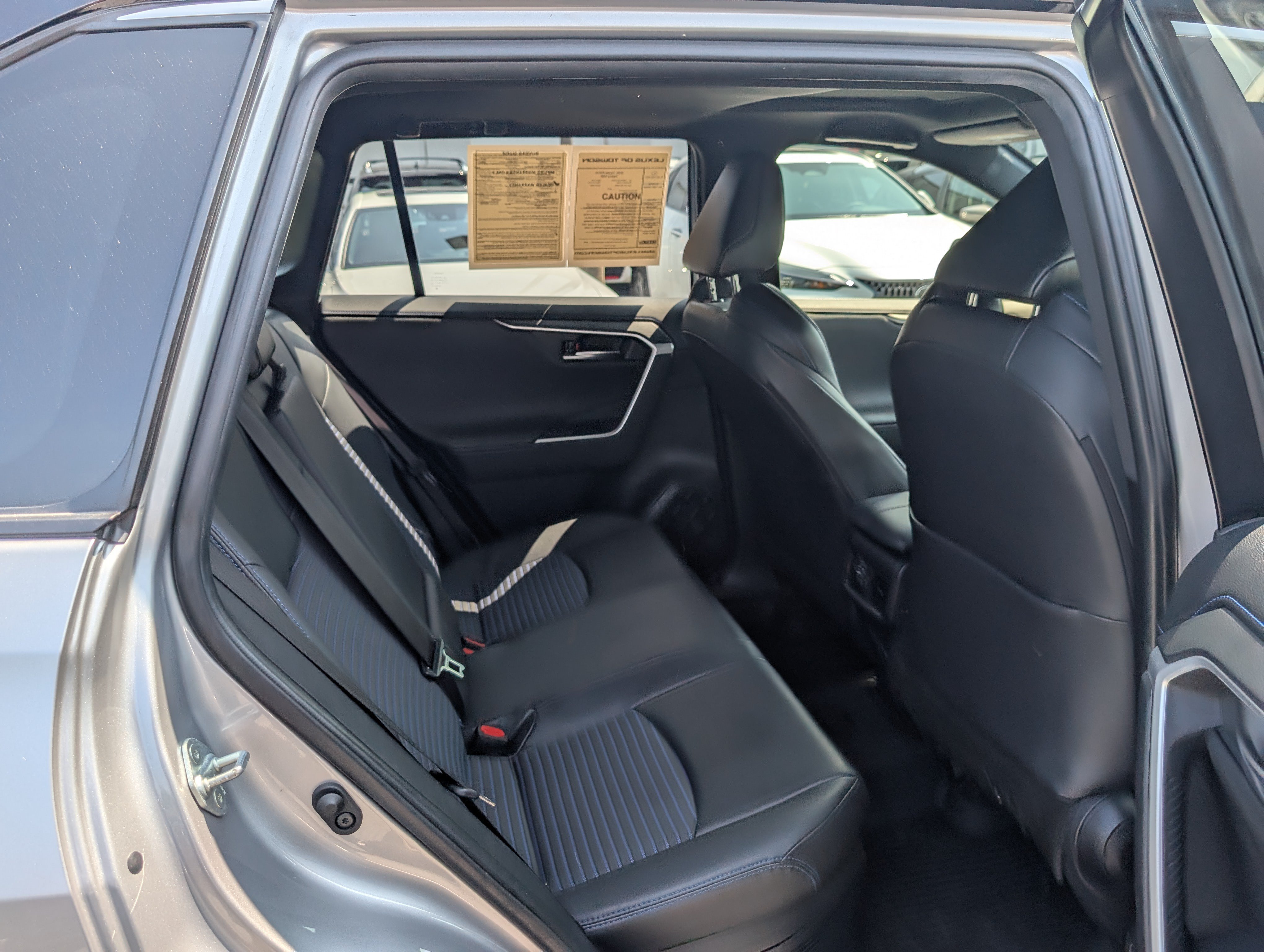 Used 2020 Toyota RAV4 XSE w/ XSE Grade Weather Package AWD/4WD image 12