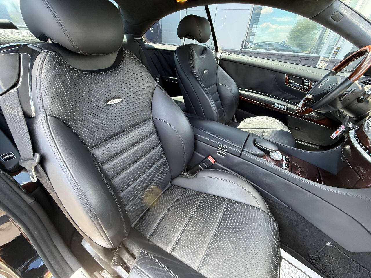 Used 2012 Mercedes-Benz CL 63 AMG image 12