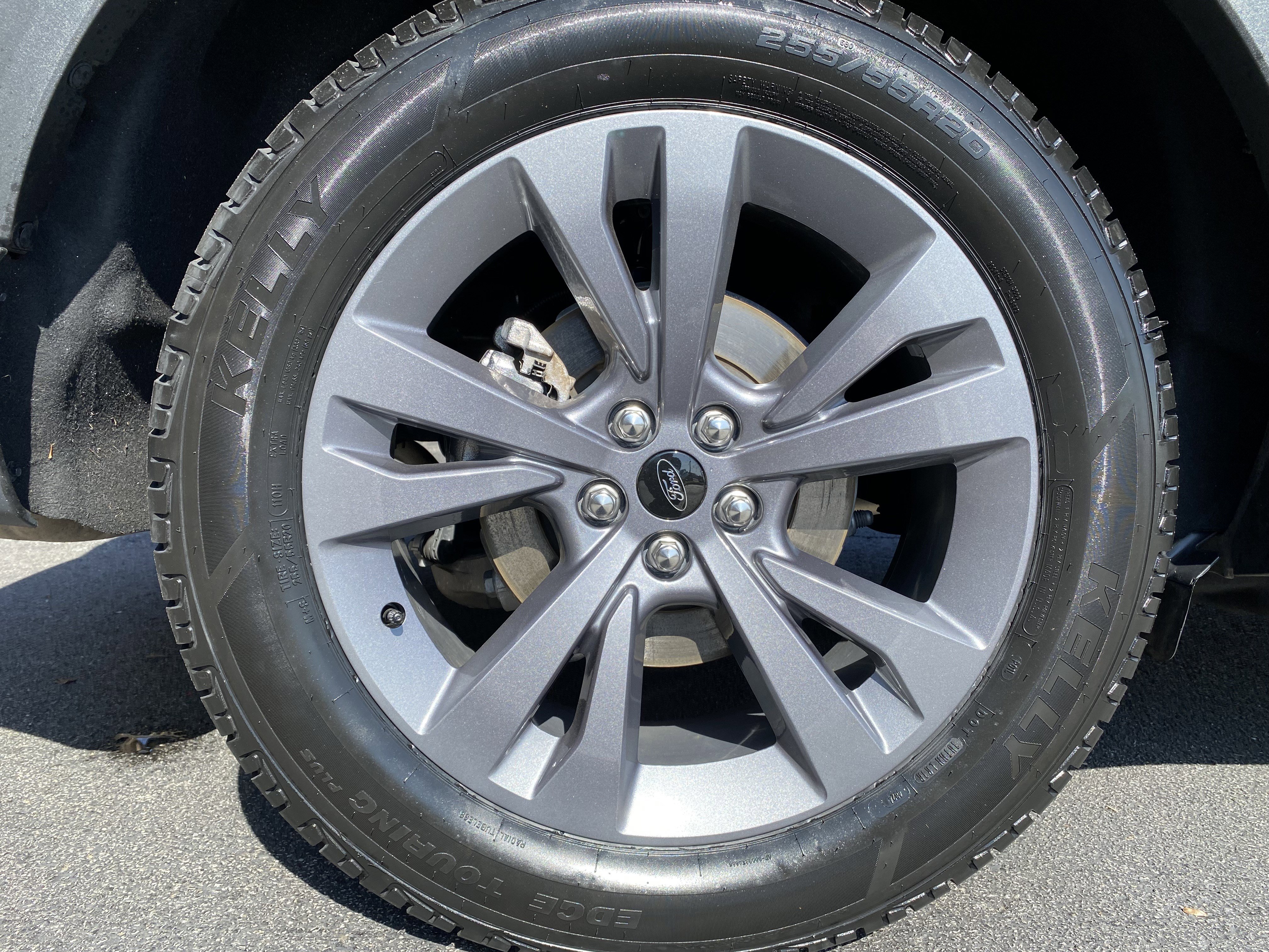 Used 2023 Ford Explorer XLT w/ Equipment Group 202A image 13