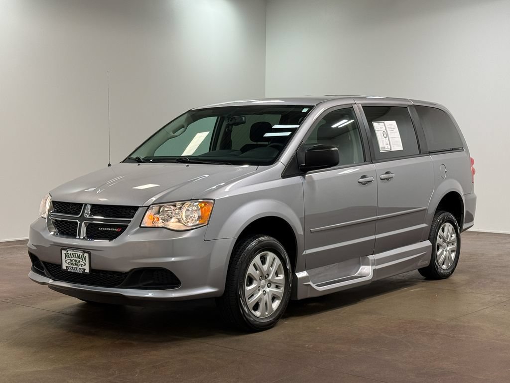 Used 2016 Dodge Grand Caravan SE w/ Quick Order Package 29E SE FWD image 7