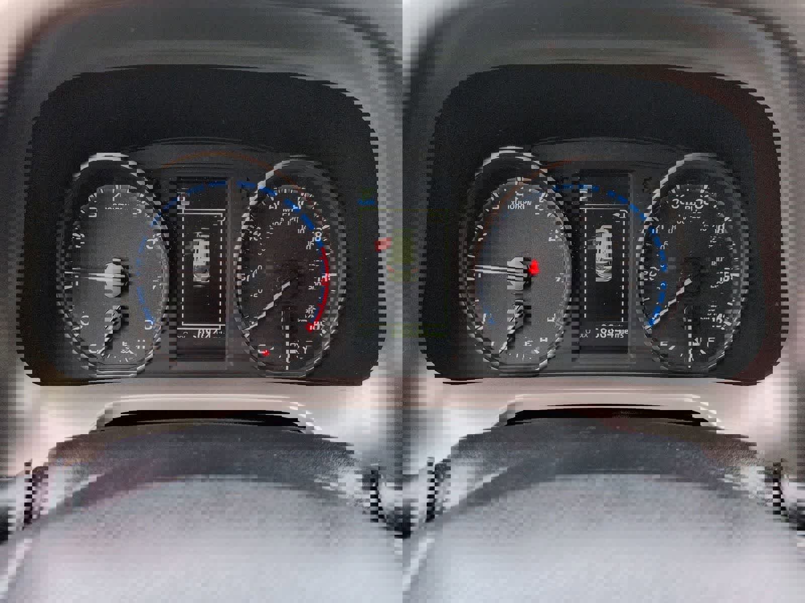 Used 2017 Toyota RAV4 XLE w/ All Weather Liner Package image 31