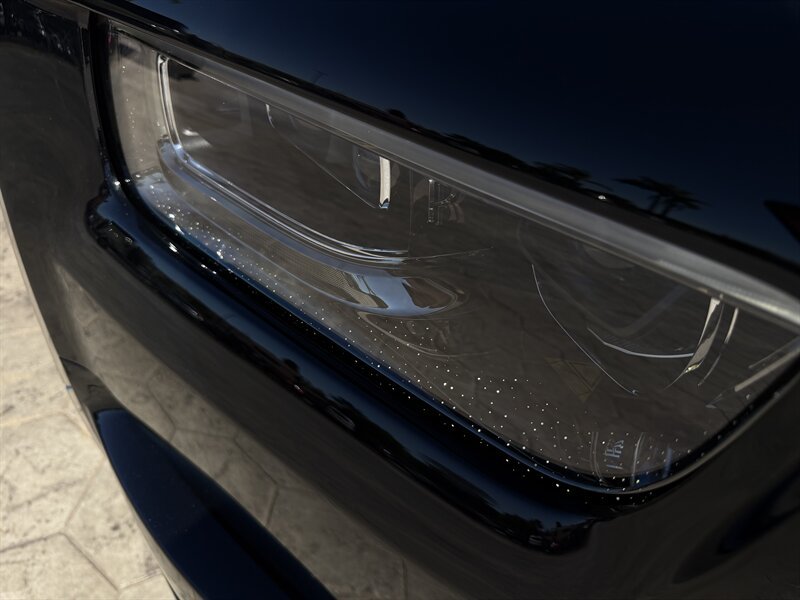 Used 2027 Rolls-Royce Phantom Sedan RWD image 20