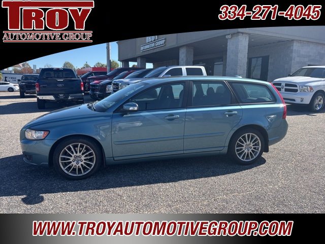 Used 2009 Volvo V50 2.4i image 1