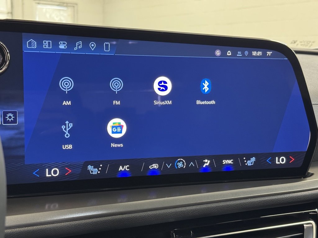 New 2026 Chevrolet Traverse LT w/ Sun and Wheel Package image 40