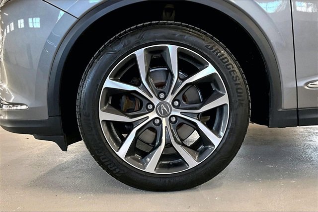 Used 2023 Acura MDX SH-AWD w/ Technology Package image 34