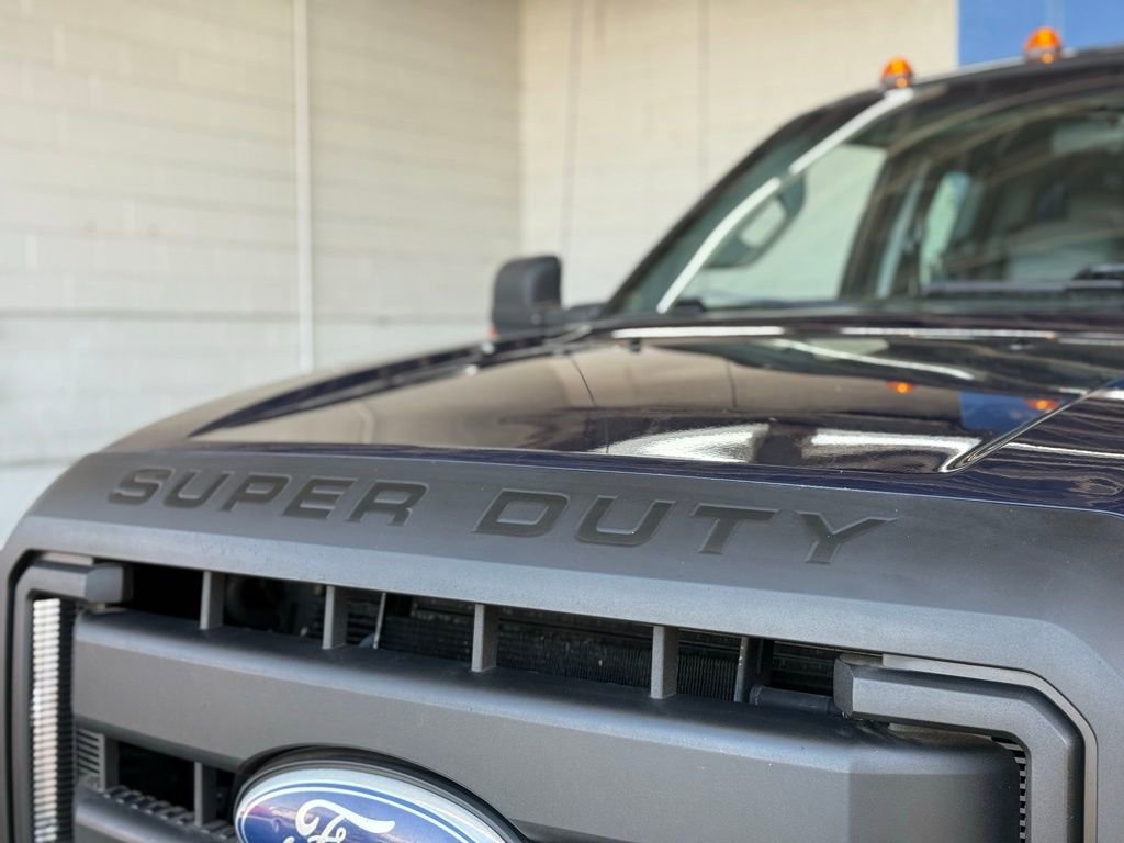 Used 2011 Ford F550 4x4 SuperCab Super Duty w/ PWR Equipment Group image 7