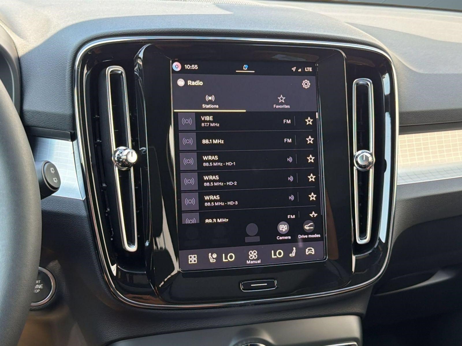 New 2026 Volvo XC40 B5 Ultra w/ Climate Package AWD/4WD image 19