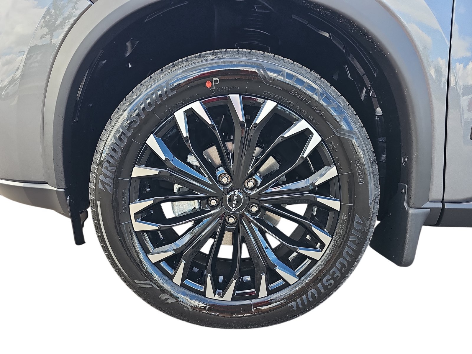 New 2027 Nissan Rogue Dark Armor FWD image 31