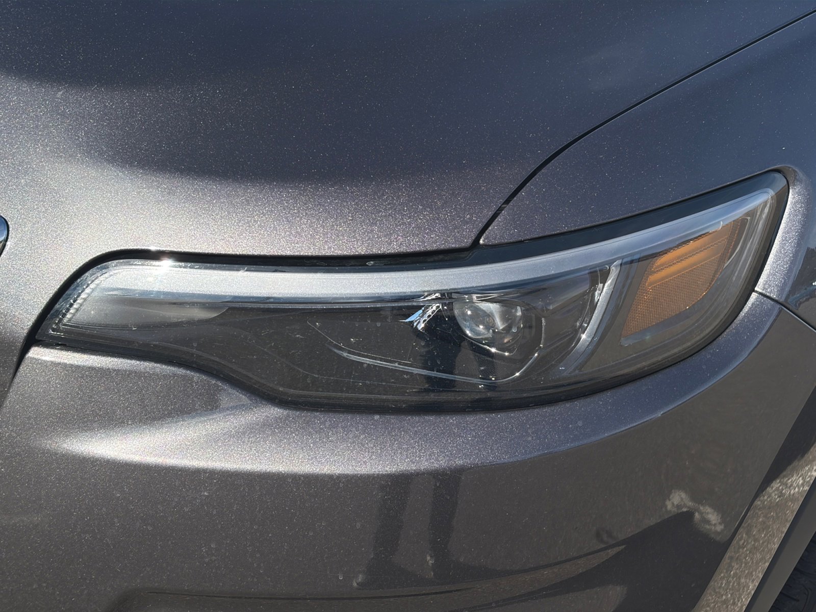 Used 2019 Jeep Cherokee Latitude Plus w/ Cold Weather Group image 12