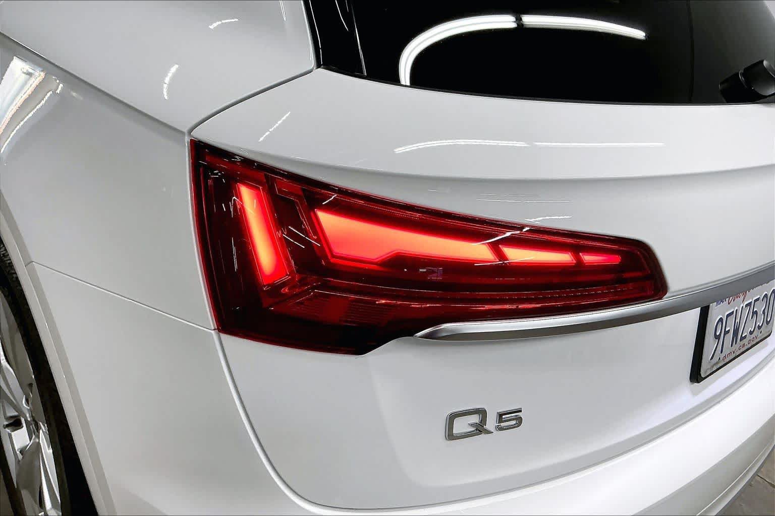 Certified 2023 Audi Q5 2.0T Premium Plus w/ Premium Plus Package AWD/4WD image 31
