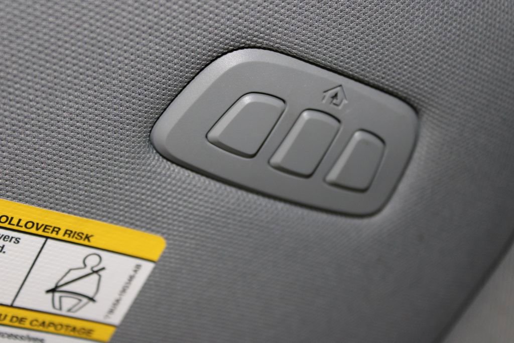 Used 2023 Ford F150 Lariat w/ Equipment Group 502A High image 49