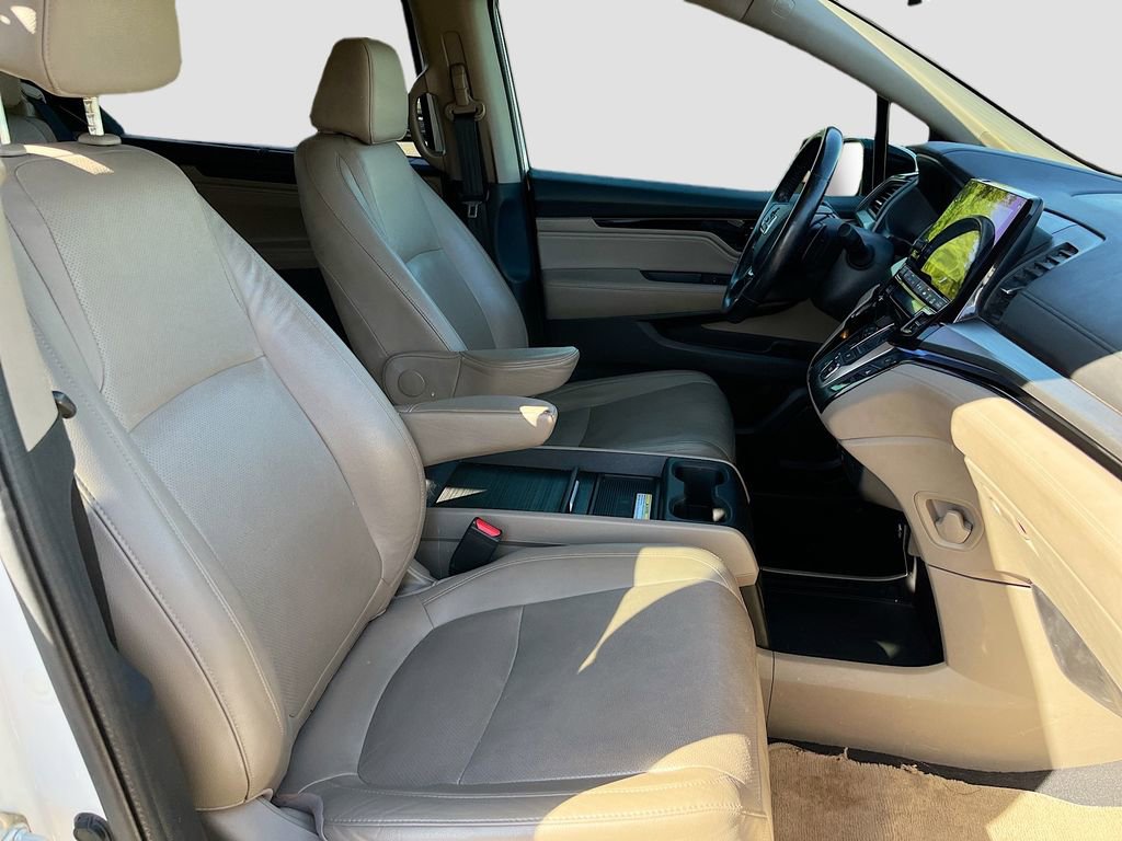 Used 2018 Honda Odyssey Elite image 31